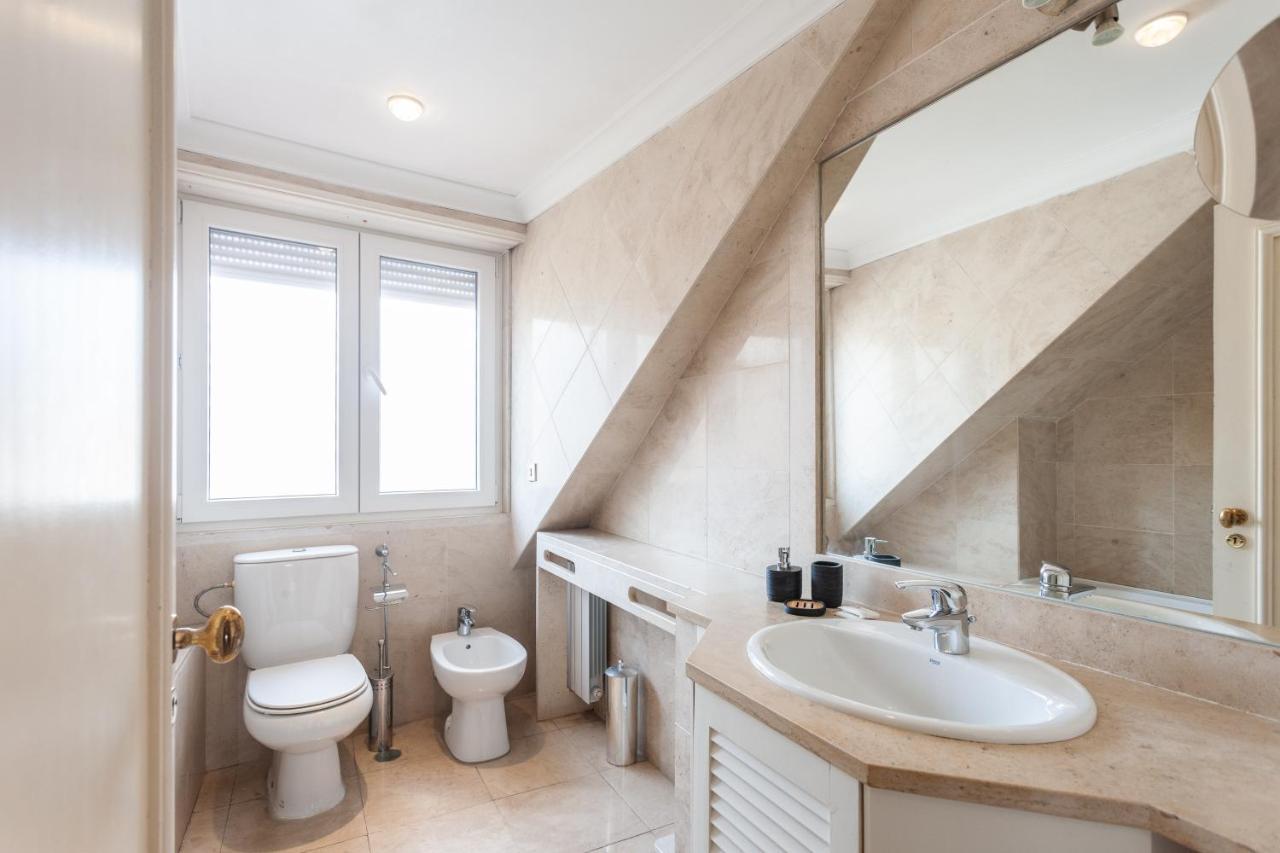 Flh Chic Chiado Exotic Spacious Residence Lisboa 外观 照片